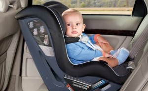 kid-in-car-seat (1)