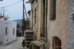 321518_449221831826205_1957935888_n