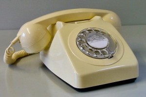 phone-70-s1-400x266