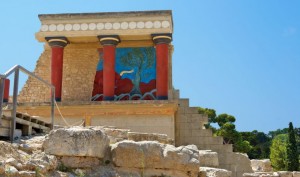 remains-of-the-knossos-palace-in-heraklion-of-crete