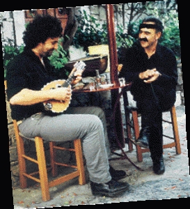 «Το ωραιότερο ταξίδι του κόσμου είναι της αγάπης το ταξίδι», λέει ο Αριστείδης Χαιρέτης