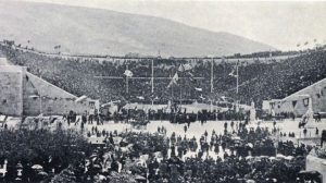 Ο 10χρονος αθλητής κατέκτησε το χάλκινο μετάλλιο στο δίζυγο με την ελληνική ομάδα... 