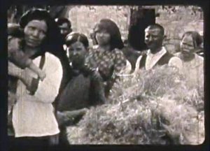 Οι απόκληροι της ζωής ήταν άνθρωποι όλων των ηλικιών.... 